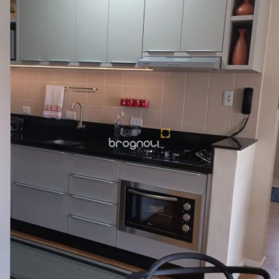 Apartamento com 68m², 2 quartos (sendo 1 suíte), 1 garagem, no bairro Ingleses do Rio Vermelho em Florianópolis