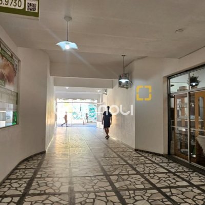 Loja com 39m², no bairro Centro em Florianópolis