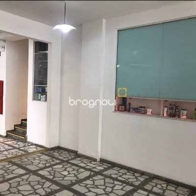 Loja com 39m², no bairro Centro em Florianópolis