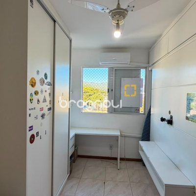 Apartamento com 84m², 2 quartos (sendo 1 suíte), 1 garagem, no bairro Itacorubi em Florianópolis