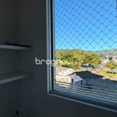 Apartamento com 84m², 2 quartos (sendo 1 suíte), 1 garagem, no bairro Itacorubi em Florianópolis