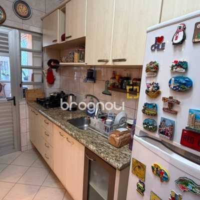 Apartamento com 84m², 2 quartos (sendo 1 suíte), 1 garagem, no bairro Itacorubi em Florianópolis