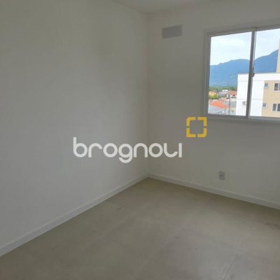 Apartamento com 53m², 2 quartos, 1 garagem, no bairro Barra do Aririú em Palhoça