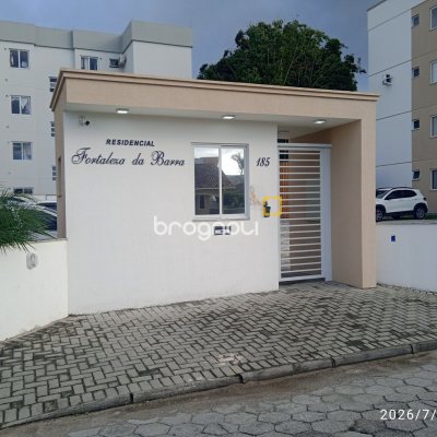Apartamento com 53m², 2 quartos, 1 garagem, no bairro Barra do Aririú em Palhoça