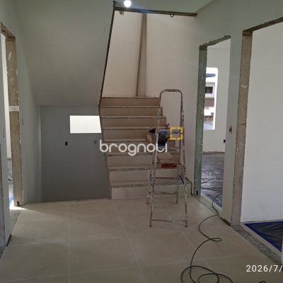 Sala com 41m², 1 garagem, no bairro Nova Palhoça em Palhoça