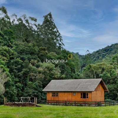 Casa com 50m², 4 quartos, 4 garagens, no bairro Vargem do Cedro em São Martinho