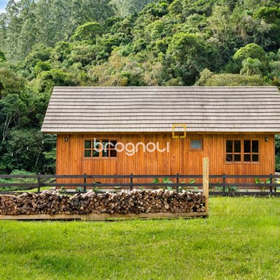 Casa com 50m², 4 quartos, 4 garagens, no bairro Vargem do Cedro em São Martinho