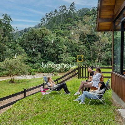 Casa com 50m², 4 quartos, 4 garagens, no bairro Vargem do Cedro em São Martinho