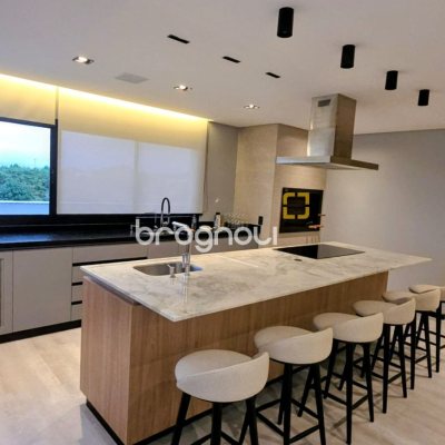 Apartamento com 64m², 1 quarto, 1 garagem, no bairro Campeche em Florianópolis