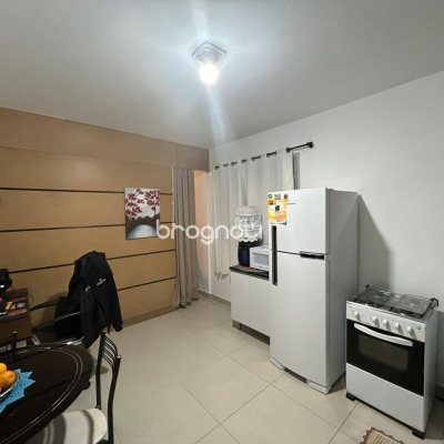 Apartamento com 29m², 1 quarto, no bairro Centro em Florianópolis