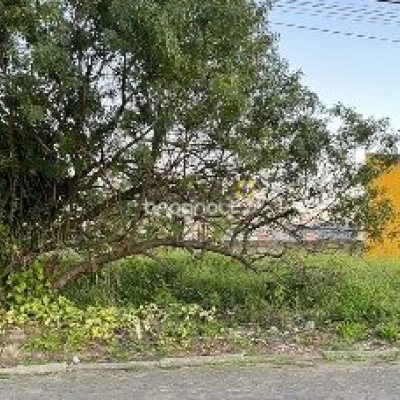 Terreno com 720m², no bairro Carianos em Florianópolis