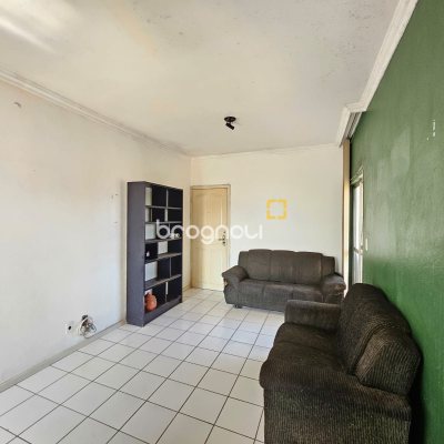 Apartamento com 53m², 2 quartos, 1 garagem, no bairro Capoeiras em Florianópolis