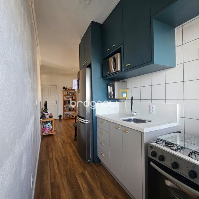 Apartamento com 53m², 2 quartos, 1 garagem, no bairro Capoeiras em Florianópolis