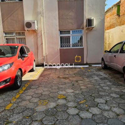 Apartamento com 53m², 2 quartos, 1 garagem, no bairro Capoeiras em Florianópolis