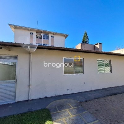 Apartamento com 53m², 2 quartos, 1 garagem, no bairro Capoeiras em Florianópolis
