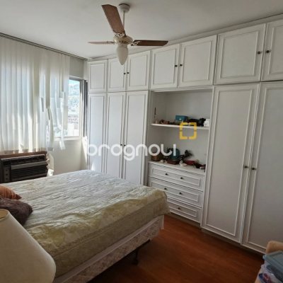 Cobertura com 223m², 4 quartos (sendo 2 suítes), 1 garagem, no bairro Centro em Florianópolis
