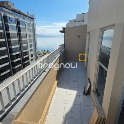 Cobertura com 223m², 4 quartos (sendo 2 suítes), 1 garagem, no bairro Centro em Florianópolis