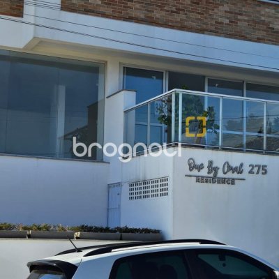 Loja com 86m², 2 garagens, no bairro Estreito em Florianópolis