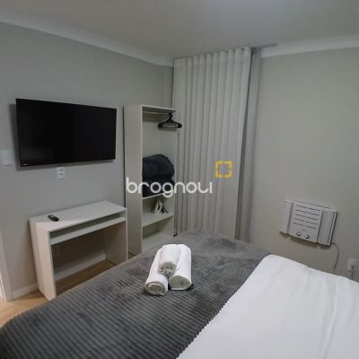 Apartamento com 57m², 2 quartos, no bairro Centro em Florianópolis