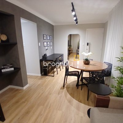 Apartamento com 57m², 2 quartos, no bairro Centro em Florianópolis