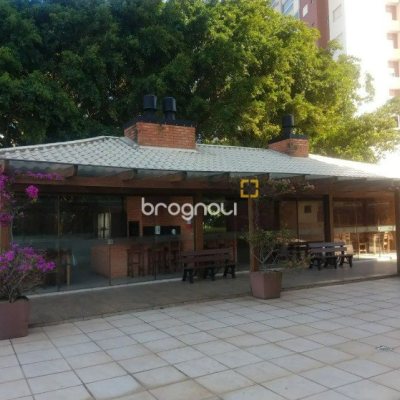 Apartamento com 83m², 3 quartos (sendo 1 suíte), 1 garagem, no bairro Estreito em Florianópolis
