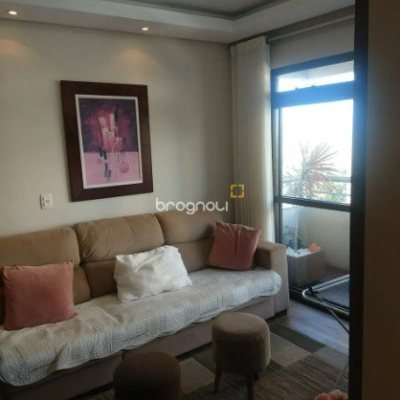 Apartamento com 83m², 3 quartos (sendo 1 suíte), 1 garagem, no bairro Estreito em Florianópolis