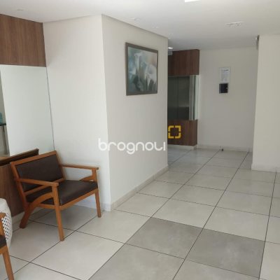 Apartamento com 83m², 3 quartos (sendo 1 suíte), 1 garagem, no bairro Estreito em Florianópolis