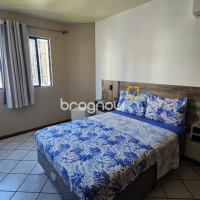 Apartamento com 46m², 1 quarto, 1 garagem, no bairro Canasvieiras em Florianópolis