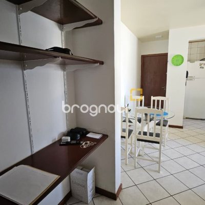 Apartamento com 46m², 1 quarto, 1 garagem, no bairro Canasvieiras em Florianópolis