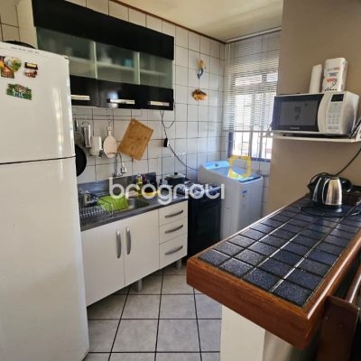 Apartamento com 46m², 1 quarto, 1 garagem, no bairro Canasvieiras em Florianópolis