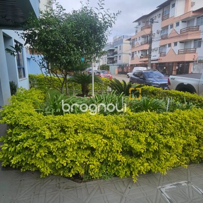 Apartamento com 46m², 1 quarto, 1 garagem, no bairro Canasvieiras em Florianópolis