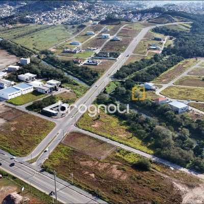 Terreno com 364m², no bairro Sertão do Maruim em São José