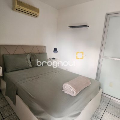Apartamento com 39m², 1 quarto, 1 garagem, no bairro Canasvieiras em Florianópolis