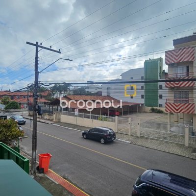 Apartamento com 39m², 1 quarto, 1 garagem, no bairro Canasvieiras em Florianópolis