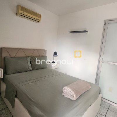 Apartamento com 39m², 1 quarto, 1 garagem, no bairro Canasvieiras em Florianópolis