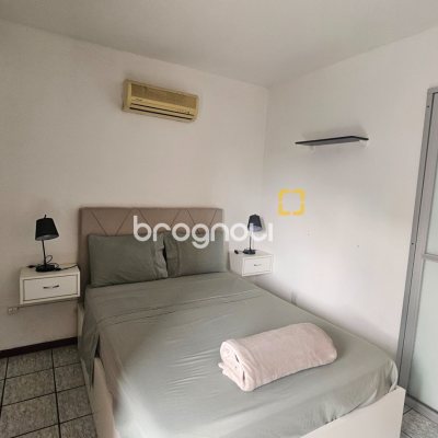Apartamento com 39m², 1 quarto, 1 garagem, no bairro Canasvieiras em Florianópolis