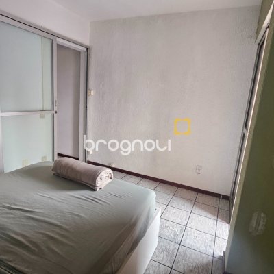 Apartamento com 39m², 1 quarto, 1 garagem, no bairro Canasvieiras em Florianópolis