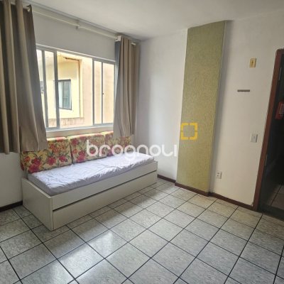 Apartamento com 39m², 1 quarto, 1 garagem, no bairro Canasvieiras em Florianópolis