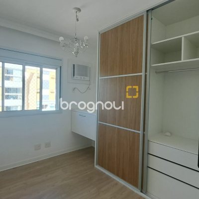 Apartamento com 88m², 3 quartos (sendo 1 suíte), 1 garagem, no bairro Itacorubi em Florianópolis