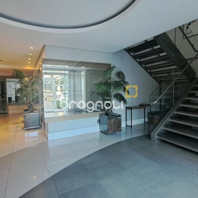 Apartamento com 88m², 3 quartos (sendo 1 suíte), 1 garagem, no bairro Itacorubi em Florianópolis