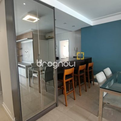 Apartamento com 88m², 3 quartos (sendo 1 suíte), 1 garagem, no bairro Itacorubi em Florianópolis