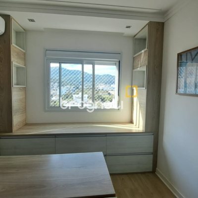 Apartamento com 88m², 3 quartos (sendo 1 suíte), 1 garagem, no bairro Itacorubi em Florianópolis