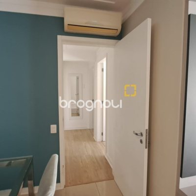 Apartamento com 88m², 3 quartos (sendo 1 suíte), 1 garagem, no bairro Itacorubi em Florianópolis