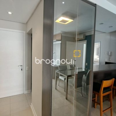 Apartamento com 88m², 3 quartos (sendo 1 suíte), 1 garagem, no bairro Itacorubi em Florianópolis