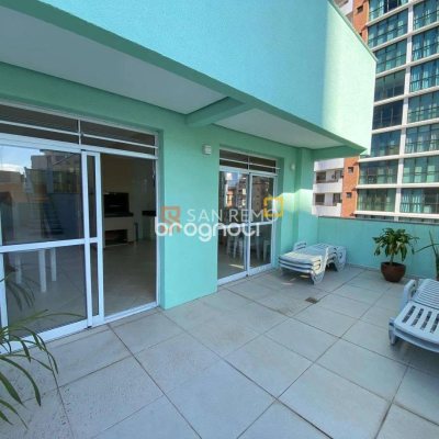 Apartamento com 52m², 1 quarto (sendo 1 suíte), 1 garagem, no bairro Centro em Florianópolis