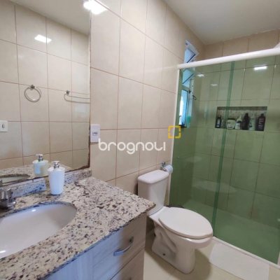Apartamento com 87m², 3 quartos (sendo 1 suíte), 2 garagens, no bairro Jardim Cidade de Florianópolis em São José