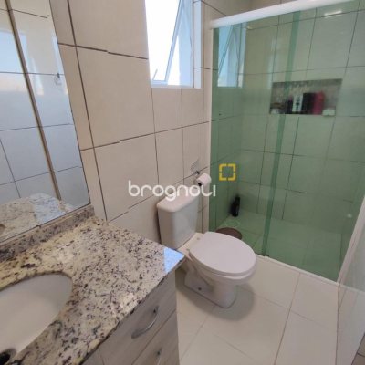 Apartamento com 87m², 3 quartos (sendo 1 suíte), 2 garagens, no bairro Jardim Cidade de Florianópolis em São José