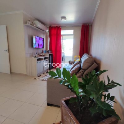 Apartamento com 87m², 3 quartos (sendo 1 suíte), 2 garagens, no bairro Jardim Cidade de Florianópolis em São José