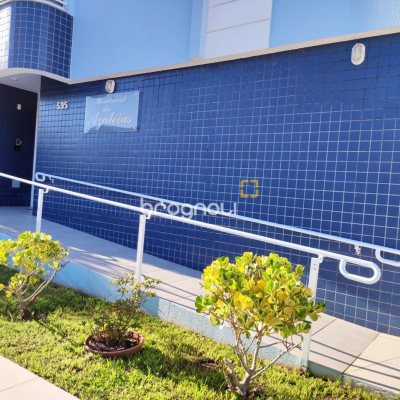 Apartamento com 87m², 3 quartos (sendo 1 suíte), 2 garagens, no bairro Jardim Cidade de Florianópolis em São José