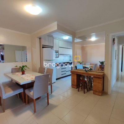 Apartamento com 87m², 3 quartos (sendo 1 suíte), 2 garagens, no bairro Jardim Cidade de Florianópolis em São José